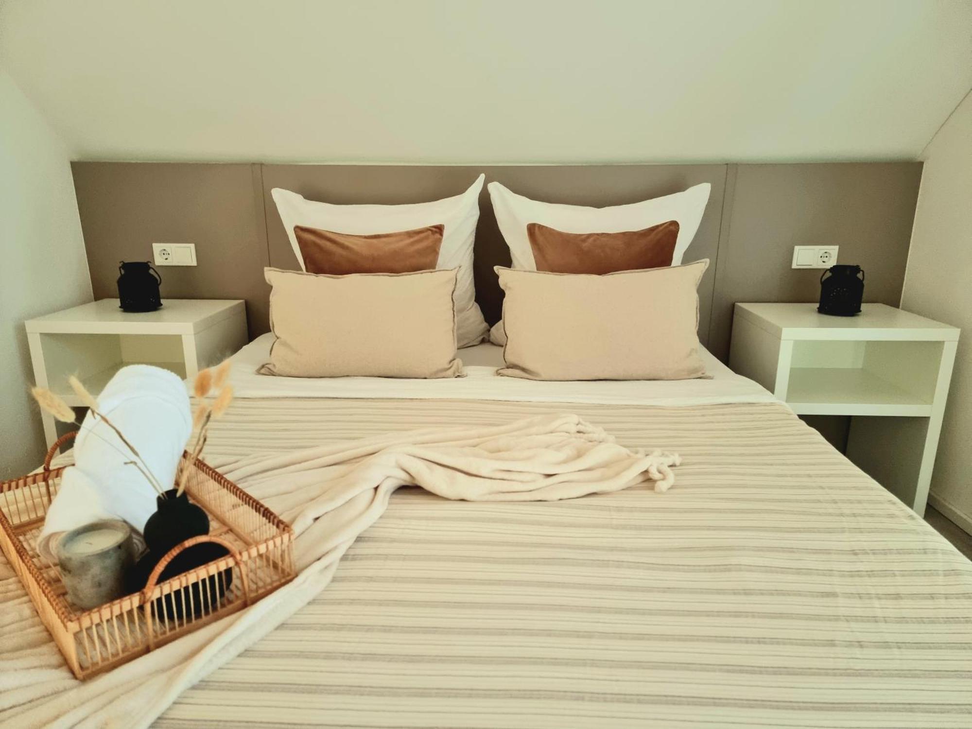 Homestay-Stylish, Zentral- Loft Apartment-Parking Ingolstadt Exterior photo